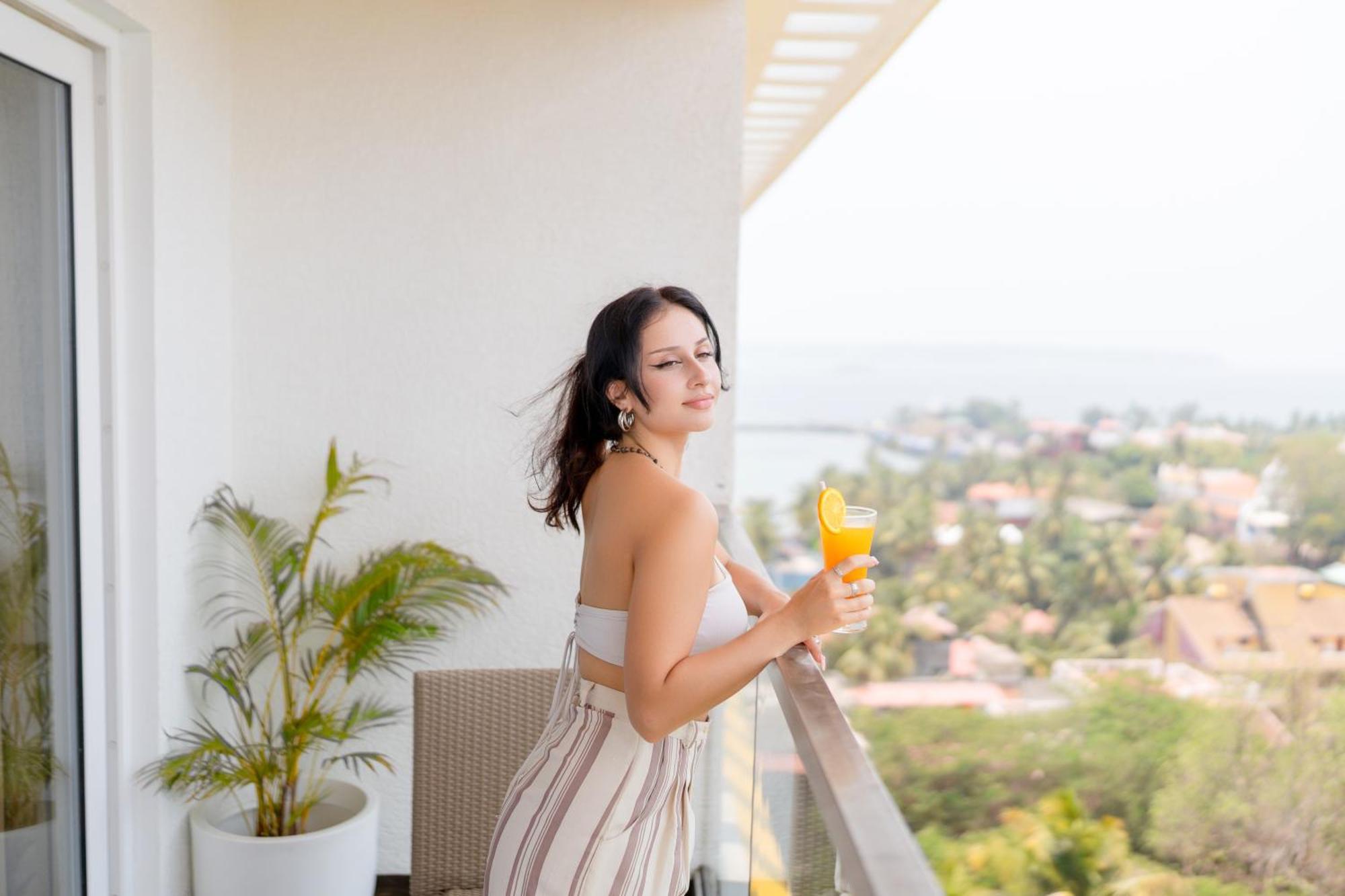 Bloom Hotel - Dona Paula Panaji Esterno foto
